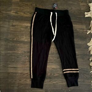 NWT n:philanthropy Black////GOLD joggers/ track PANTS Sz M